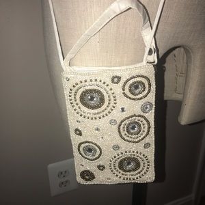 Small beaded crossbody